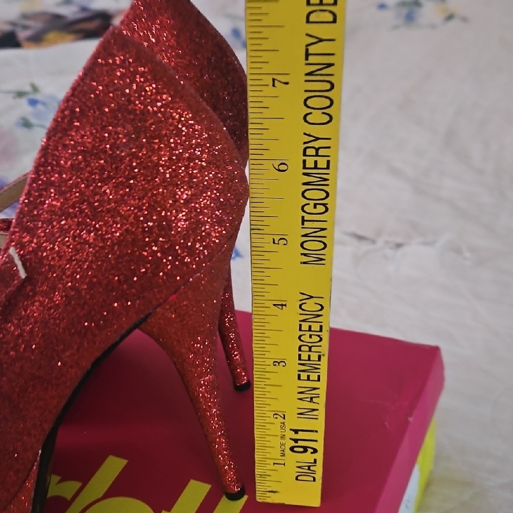 Charlotte Russe Sparkling Red Heels - Picture 3 of 5